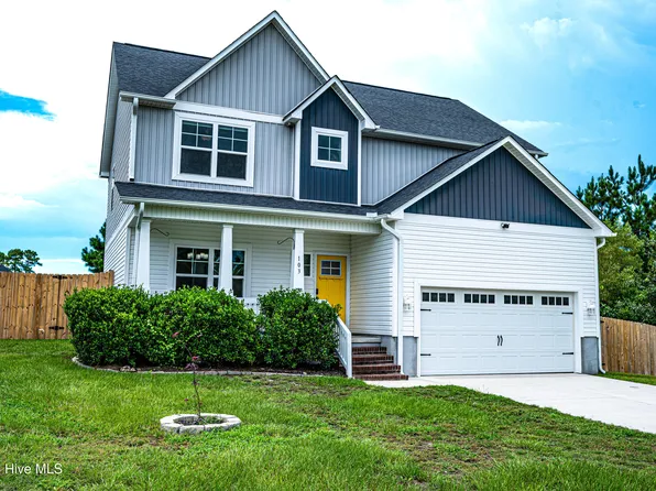 103 Chestwood Ct, Hubert, NC 28539