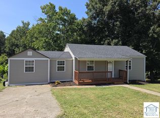 922 Myrtle Rd, Martinsville, VA 24112