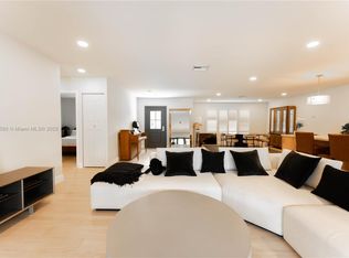 7361 SW 115th St, Pinecrest, FL 33156