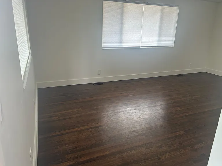 1208 E Charlton Ave — Photo 22