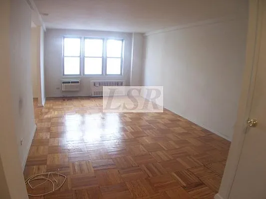 Rented by Living Source Realty | media 17