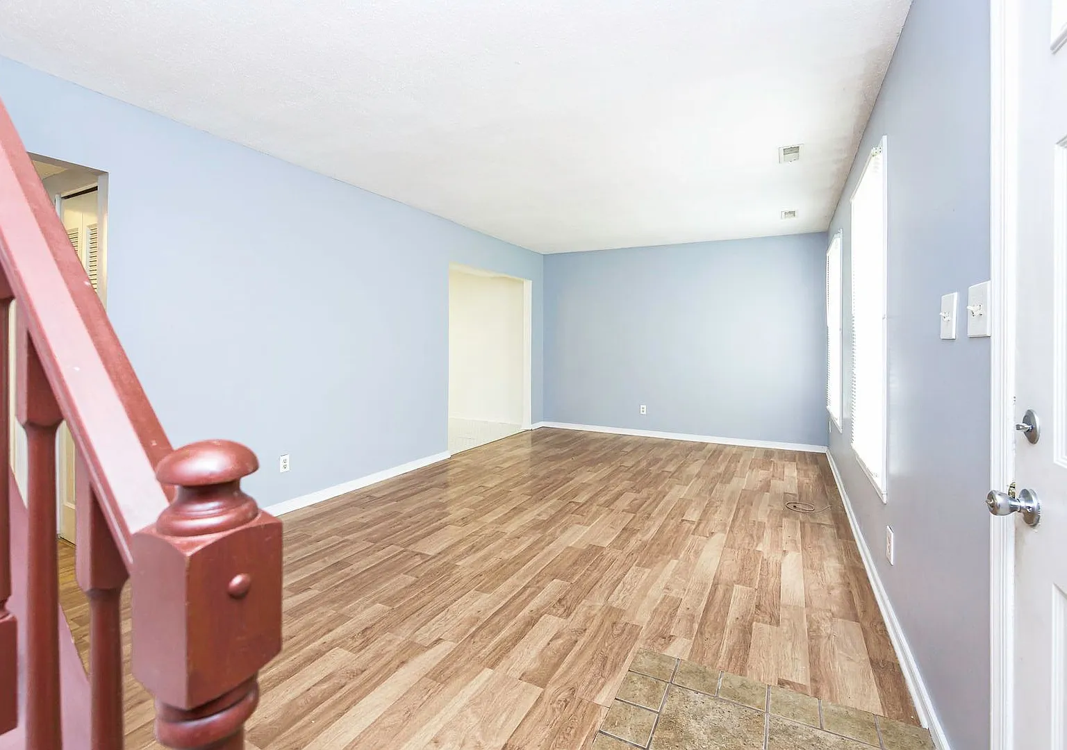Charming 4BR/2BA Cape on a Large Corner Lot Minutes to Chesterfield Towne Center $2,395/mo! — Photo 4