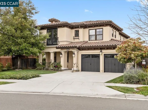 6783 Clifford Dr, Cupertino, CA 95014