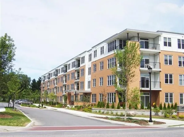 410114 Farrell St, South Burlington, VT 05403