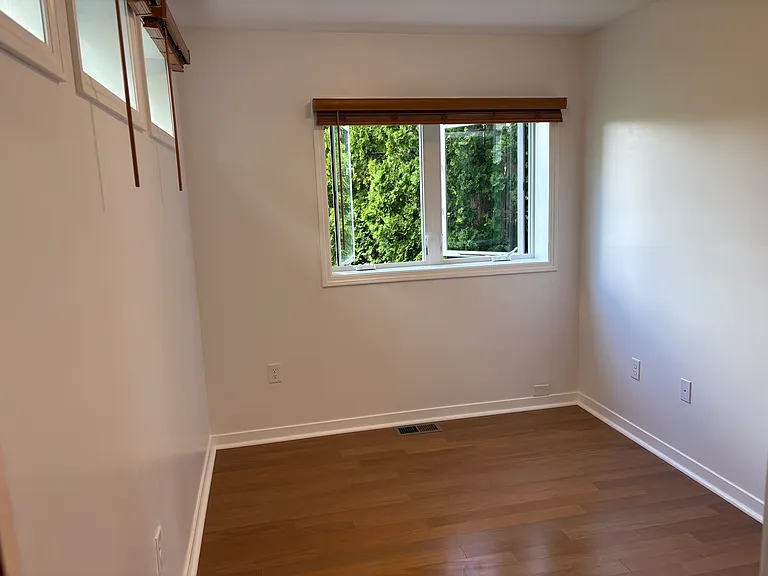 4403 Buckeye Rd — Photo 6