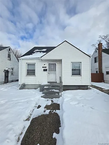 19710 Lamont St Photo 1