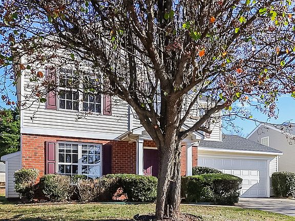 4th image of 4834 Hopewood Ln