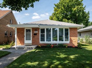 4047 N 90th St, Milwaukee, WI 53222