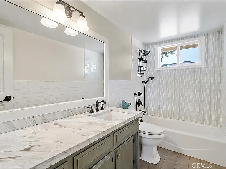 Bathroom #2