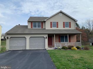 226 Sunrise Rd, Reading, PA 19606