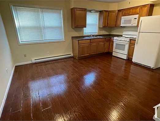 1904 Auburn St #1 — Photo 5
