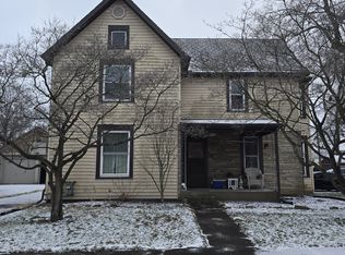 122 4th St NE, Strasburg, OH