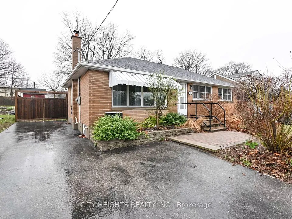 936 Somerville St #BASEMENT
