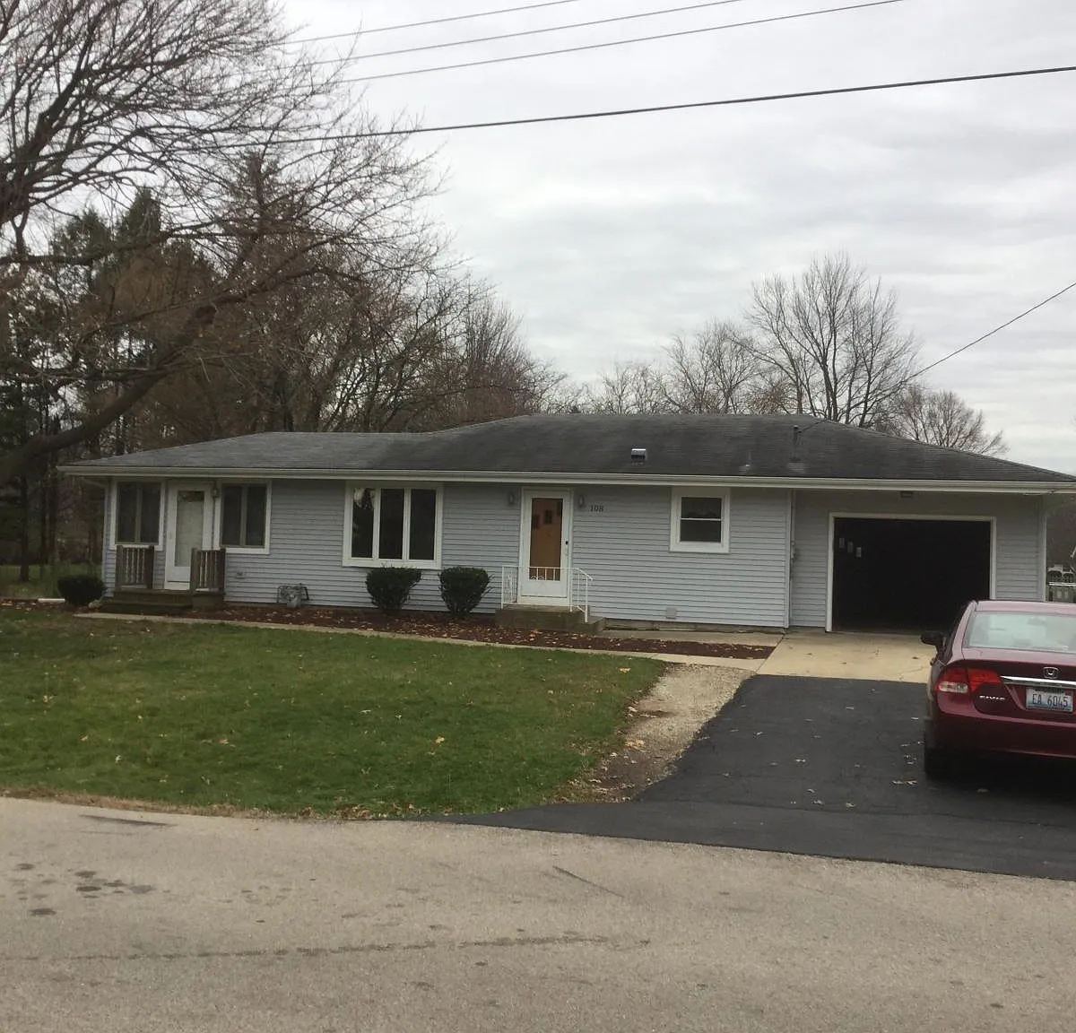 3 bed, 1.5 bath, 1100 sqft, $1,800 — Photo 1