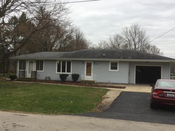 108 W Pleasant Ave