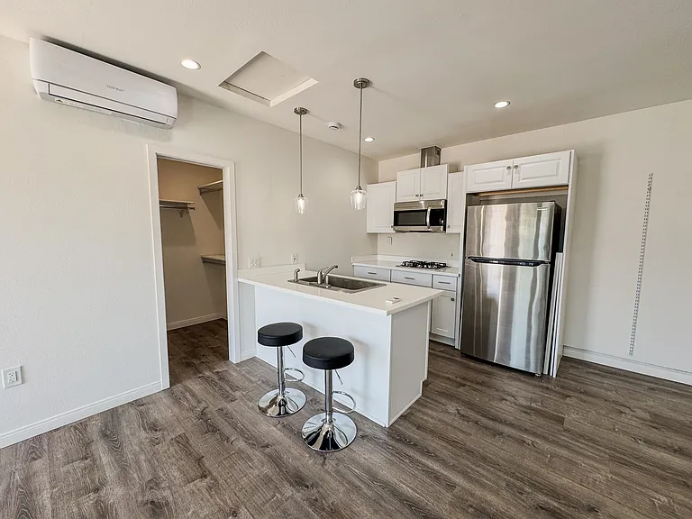 9124 Three Seasons Rd — Photo 10