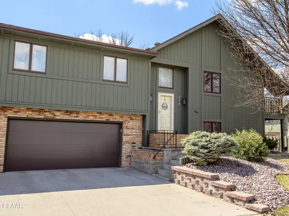 725 40th Ave S APT D115, Grand Forks, ND 58201