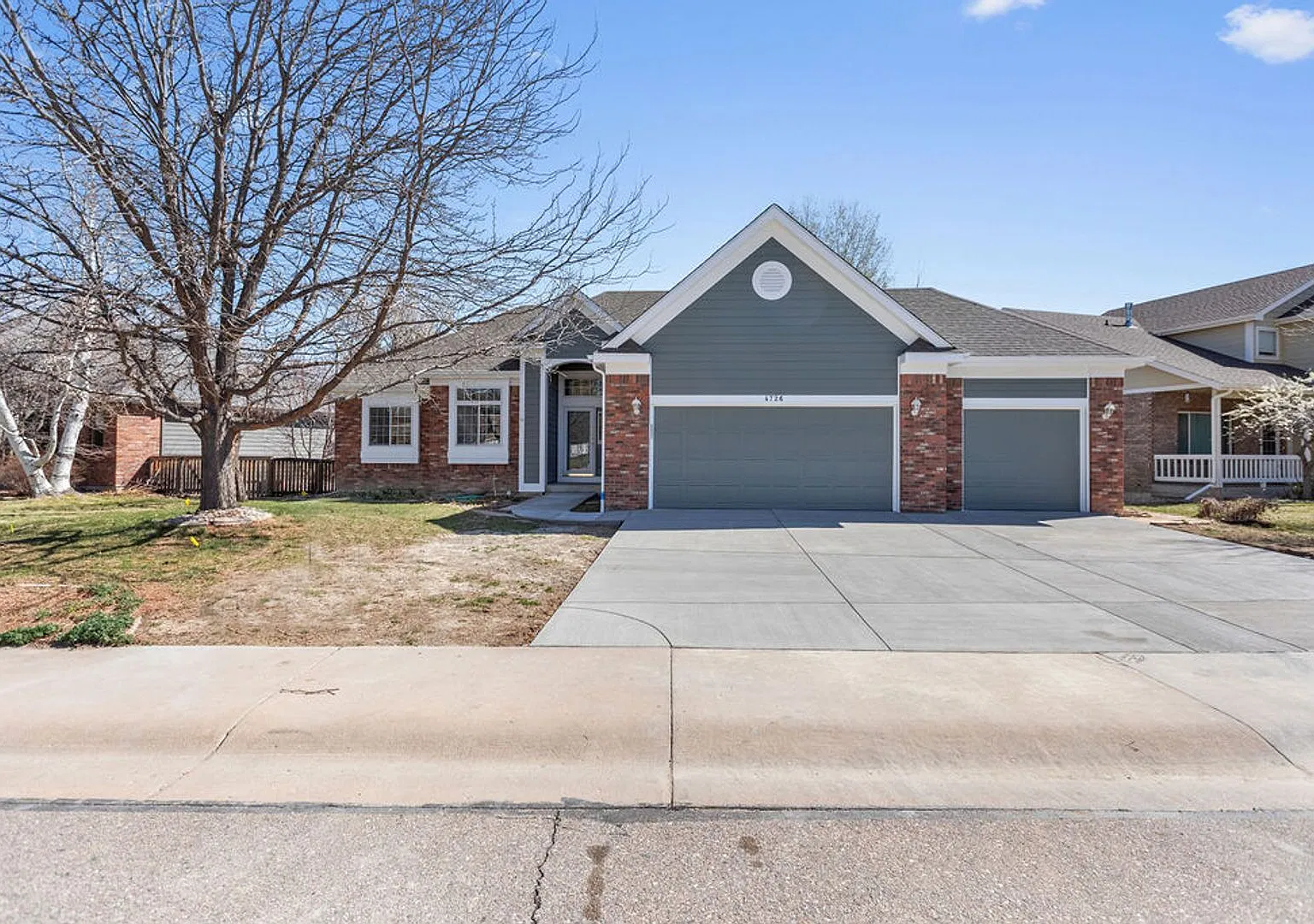 5 Bedroom 3 1/2 Bath Ranch Home in Fort Collins — Photo 1