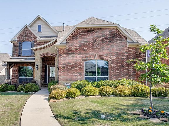 2nd image of 221 Flanigan Hill Dr