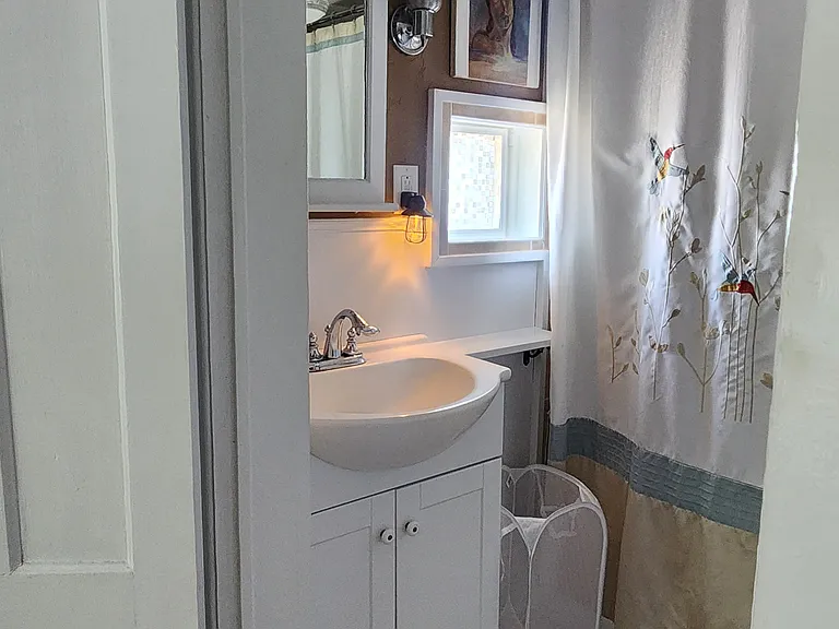 203 Church St #4 — Photo 34
