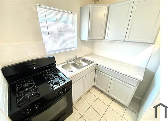 1 bed, 587 sqft, $850 — Photo 3
