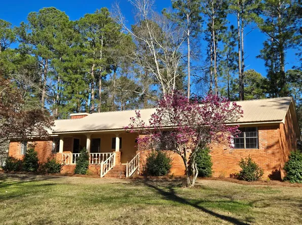 195 Dellwood Dr, Americus, GA 31709