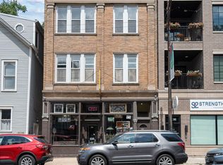 2138 W Belmont Ave #3, Chicago, IL 60618
