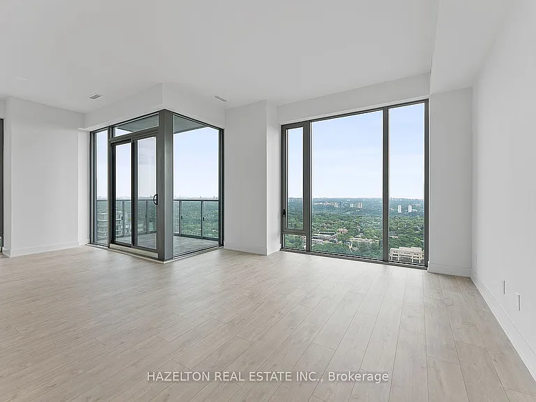 8 Cumberland St #4307 — Photo 4