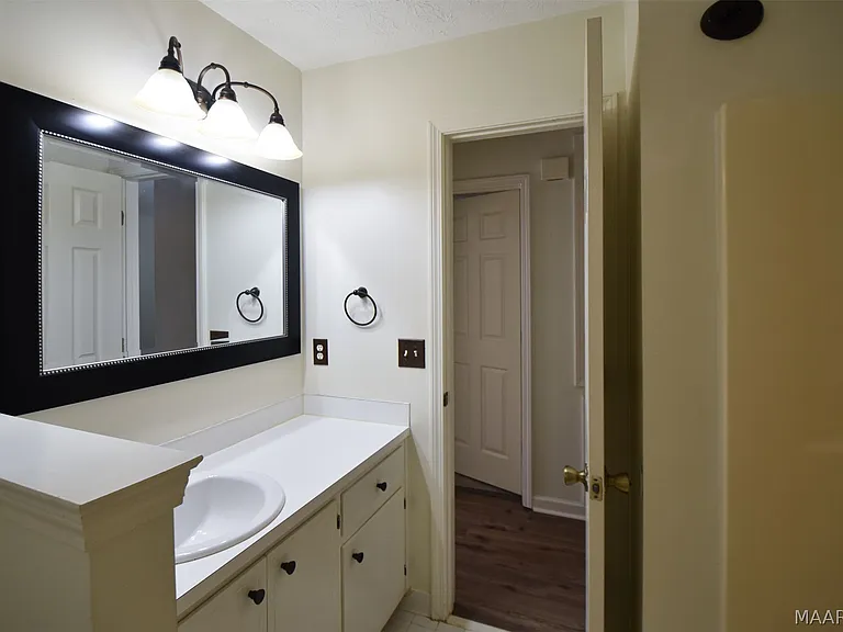 109 Mountain Laurel Rd — Photo 49