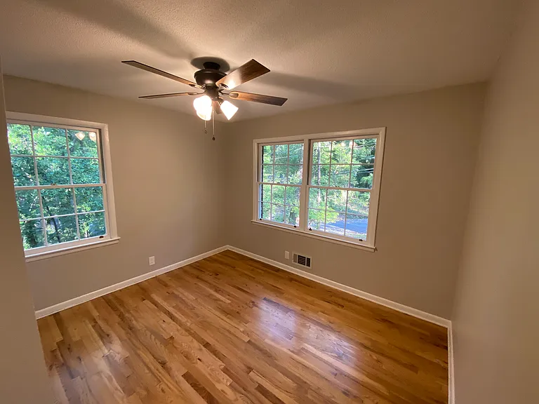 330 Segrest Cir — Photo 15