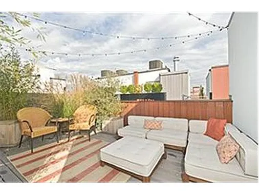 Sold by Douglas Elliman | media 28