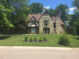 7452 Sleepy Hollow Dr, West Chester, OH 45069