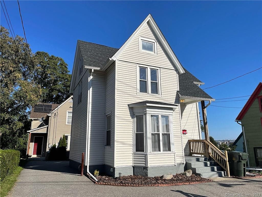 27 Willetts Ave, New London, CT 06320 Zillow