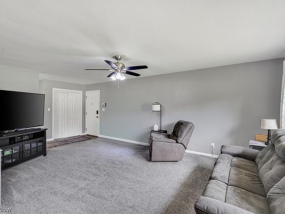 3rd image of 4340 Nottingham Ave