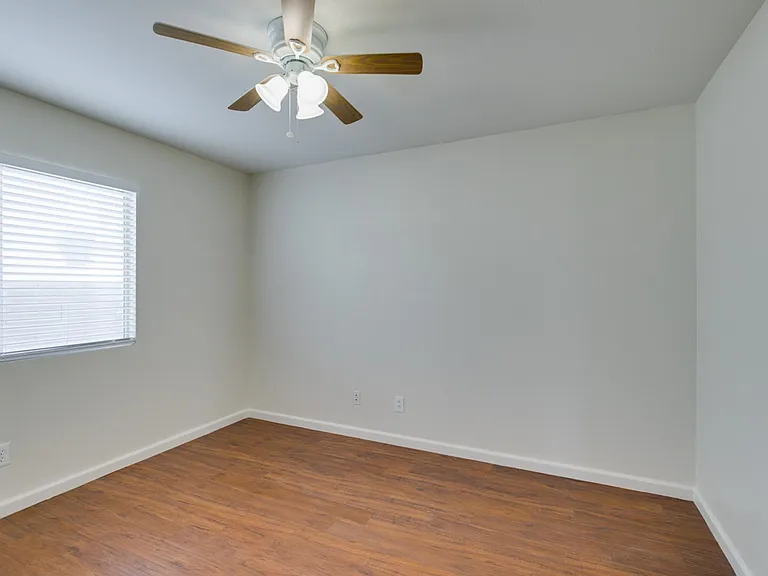 307 Cavalla St — Photo 31