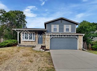 1827 S Genoa St, Aurora, CO 80017