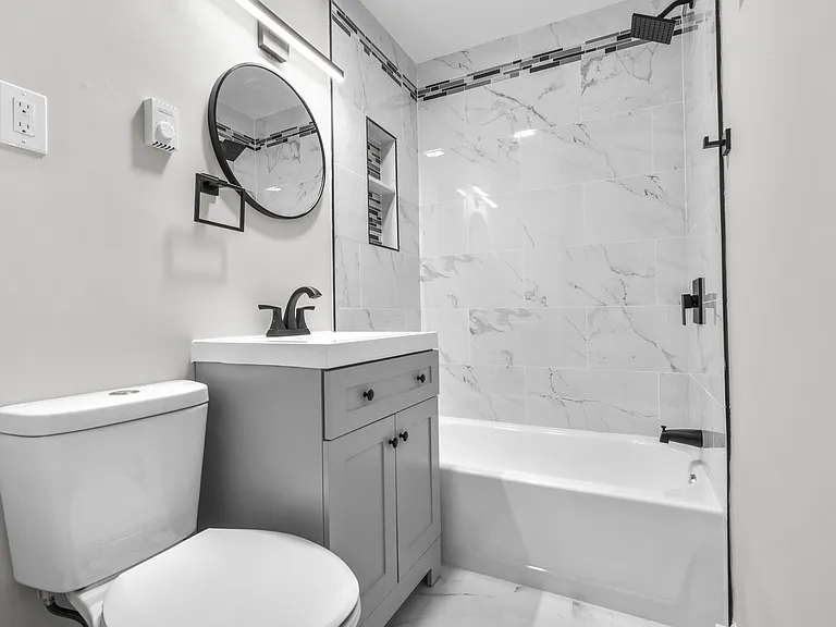 210 Handel Rd — Photo 10