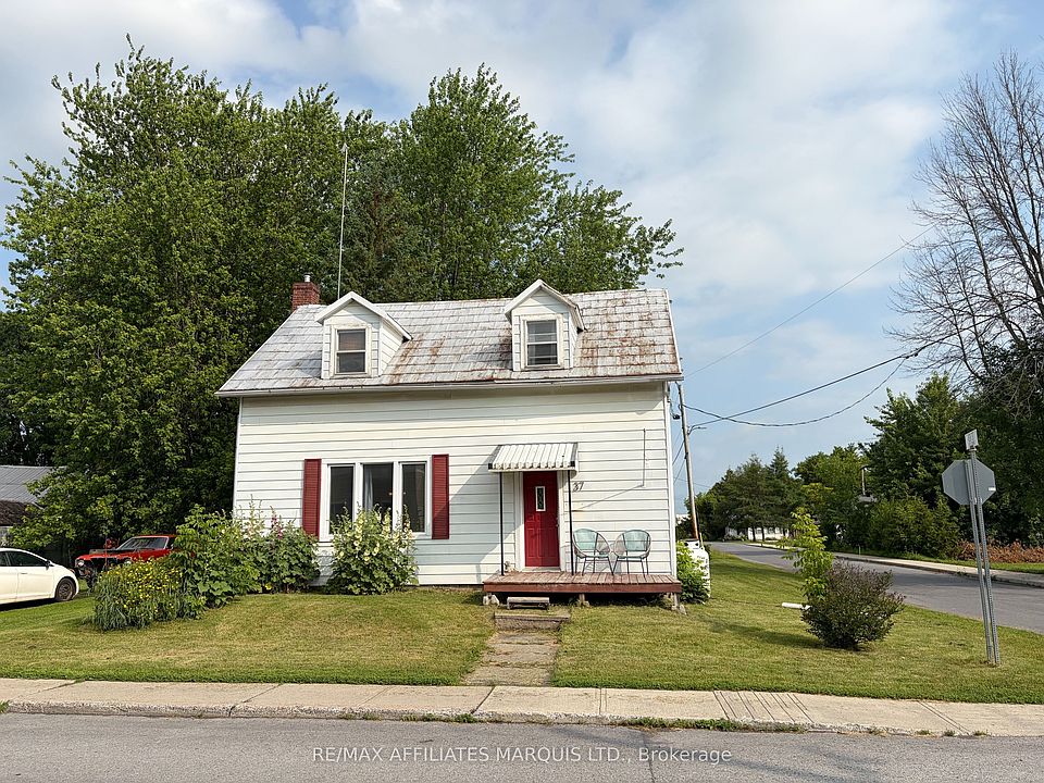 1st image of 37 Main St
