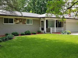 50343 Vinecrest Ln, Chesterfield, MI 48047