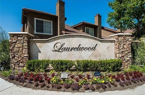 1st image of 8003 E Goldenrod Ln