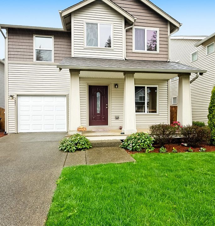1st image of 9881 244th Pl NE