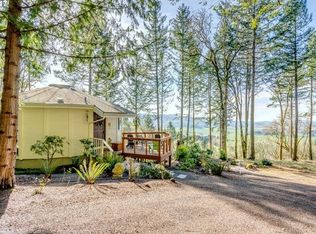 5680 Karlas Ln, Amity, OR 97101