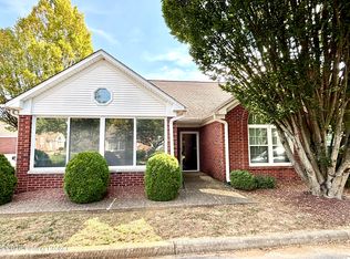 11804 Big Horn Pl, Louisville, KY 40299