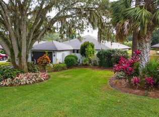 28 Coventry Dr, Haines City, FL 33844