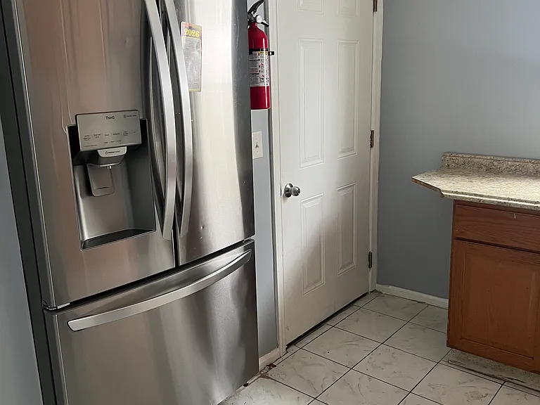415 Hamilton Ave #1 — Photo 14