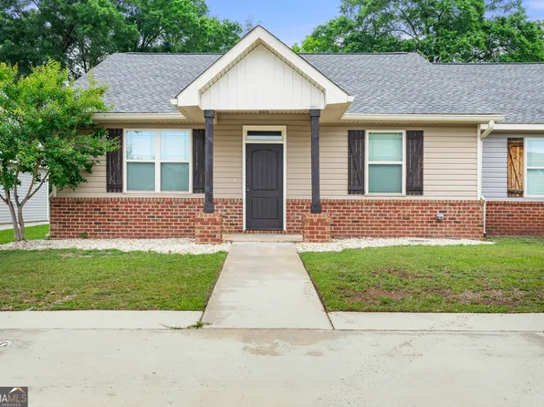 108 Grayton Way, Perry, GA 31069