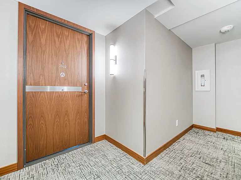 17 Bathurst St #2603 — Photo 5