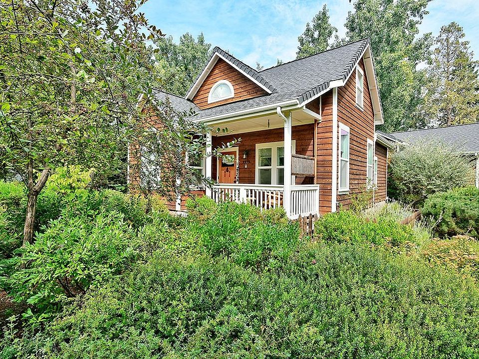 1st image of 2279 Siskiyou Blvd