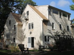 3 Island Farm Rd, Carver, MA 02330