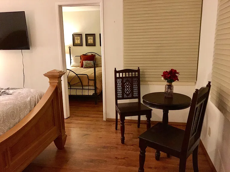 527 N Plaza Amigo — Photo 16